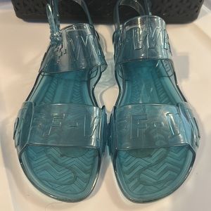 OFF-WHITE sandals like new size 39